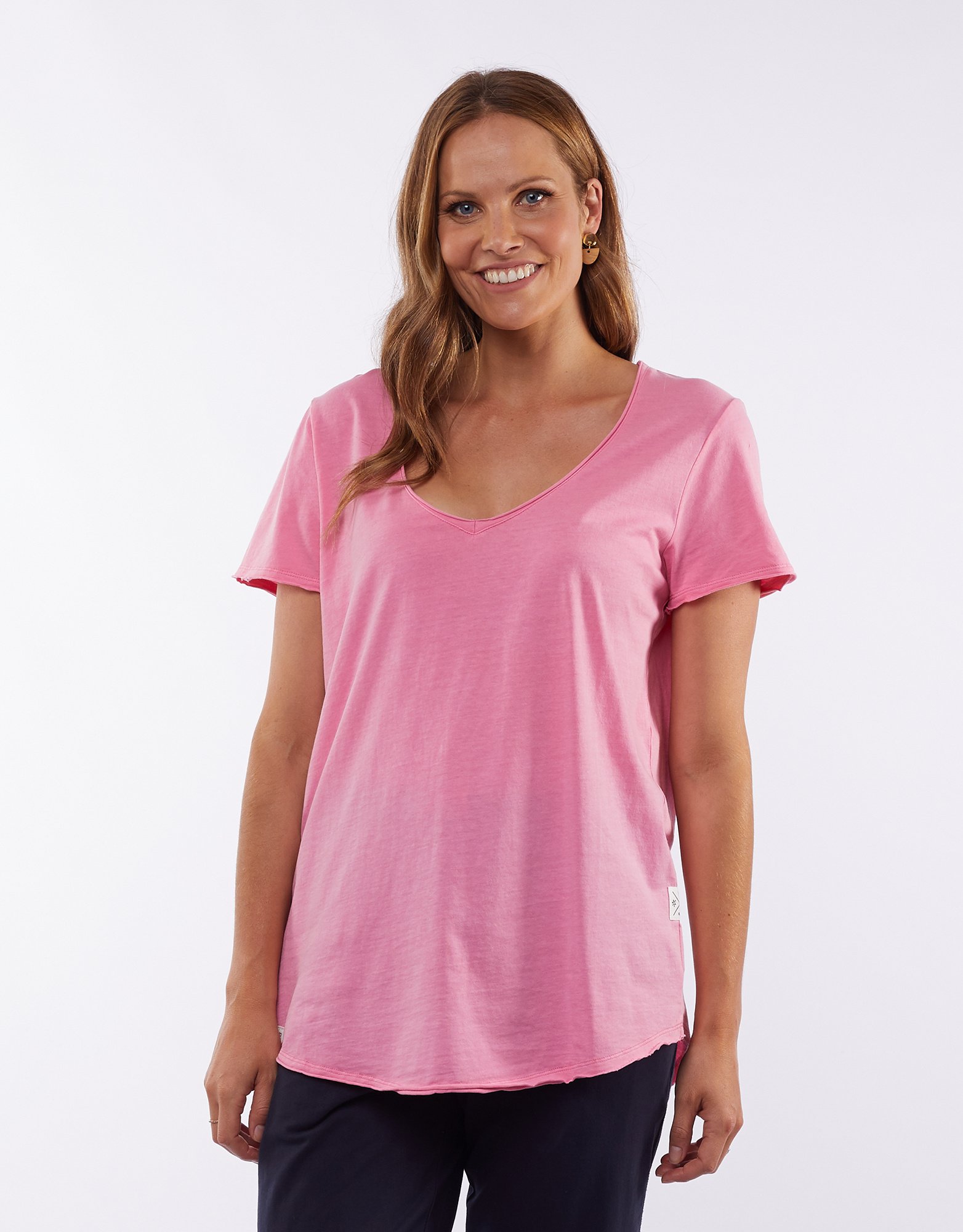 Fundamental V Women s Tee Elm Buy Elm Lifestyle Clothing Online Identity Clothing NZ ELM S23