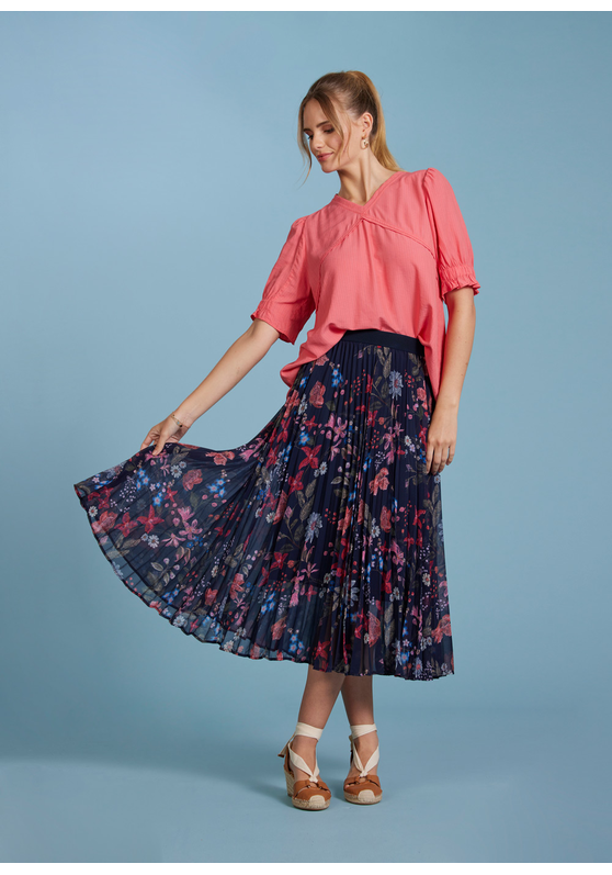 Sew Lovely Pleated Skirt